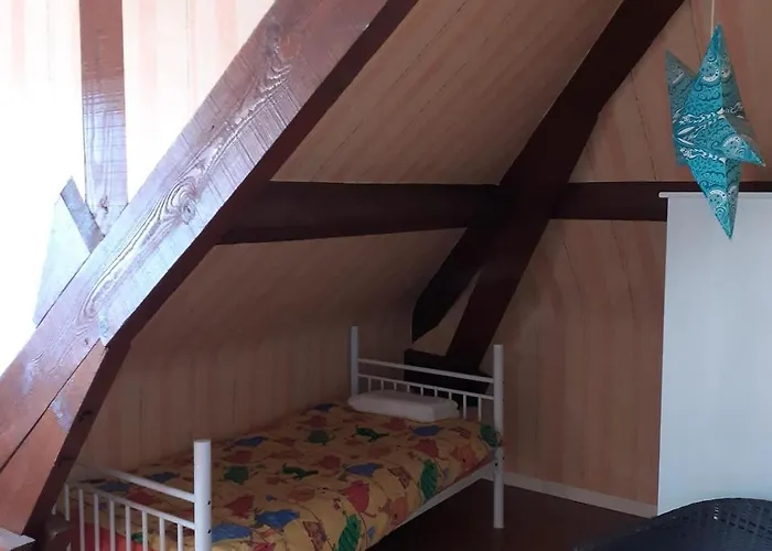 Beauregard Posay Apartment